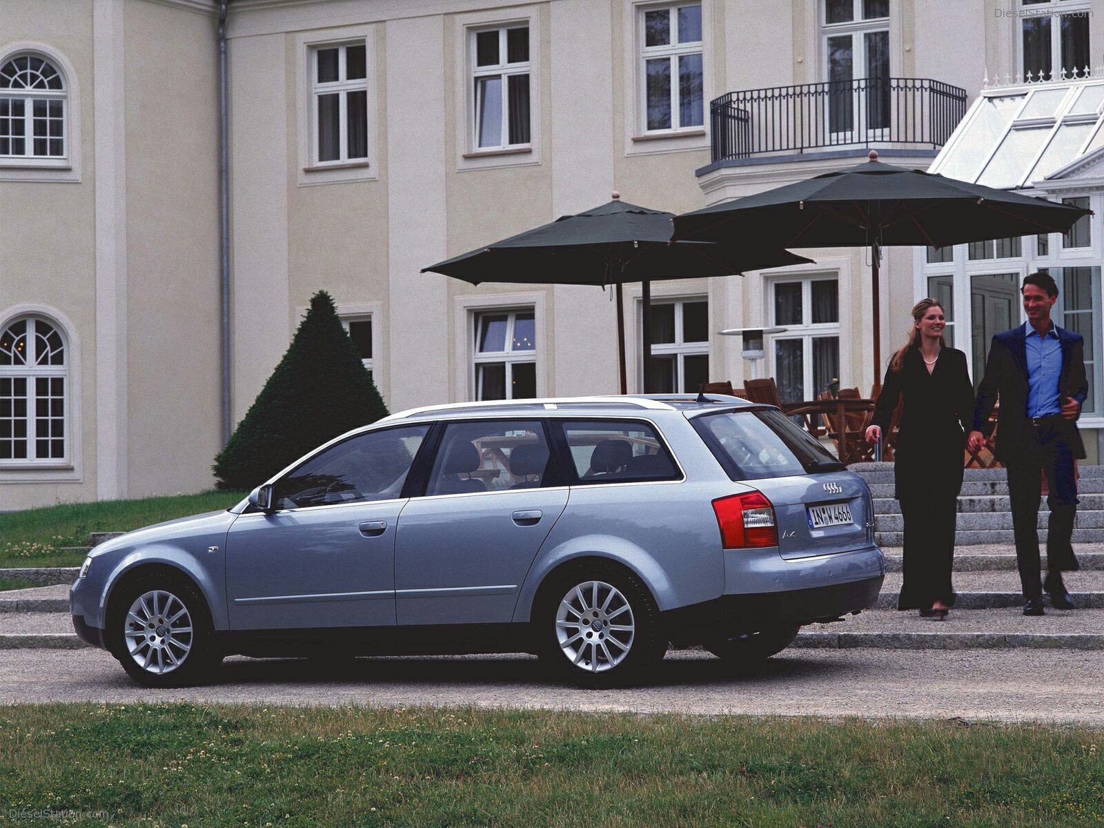 Audi A4 Avant (2000)